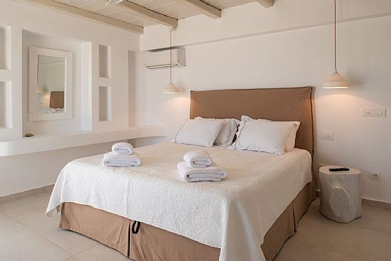 Mykonos Villas - Villa Chloe