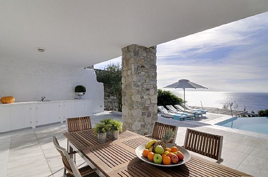 Mykonos Villas - Villa Iphegenia