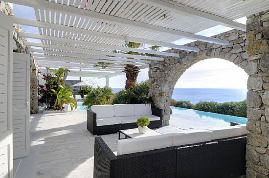 Mykonos Villas - Villa Iphegenia