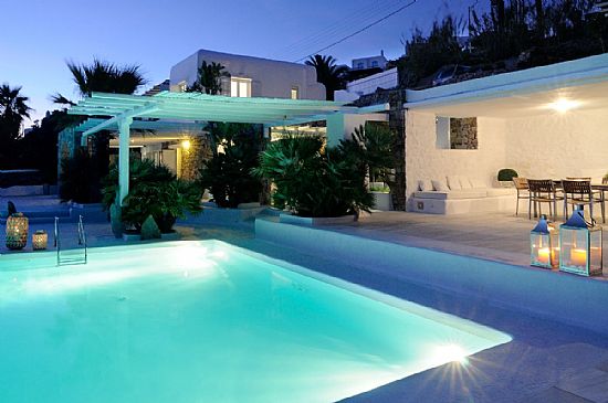 Mykonos Villas - Villa Iphegenia