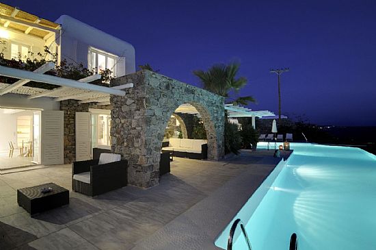 Mykonos Villas - Villa Iphegenia